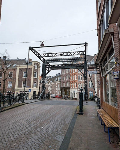 brug 142