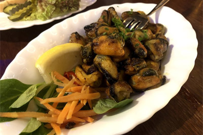 Piet de Leeuw, Amsterdam - Gebakken mosseltjes pietdeleeuw