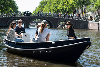 The environmentally friendly fluisterboot of Canal Motorboats fluisterboot